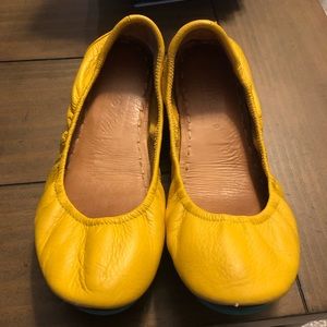 Mustard yellow size 9 Tieks